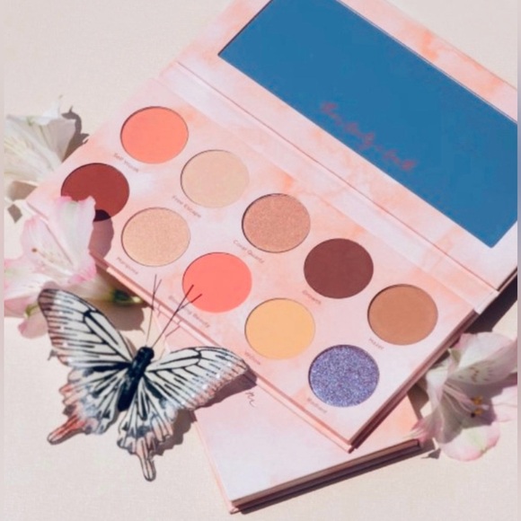 Dominique Cosmetics Coral Blossom Palette BNIB - Picture 9 of 11